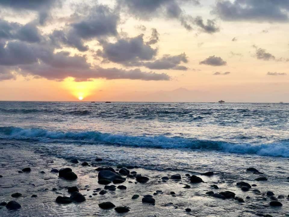 Villa Jasri Dalem Surf Retreat Esterno foto